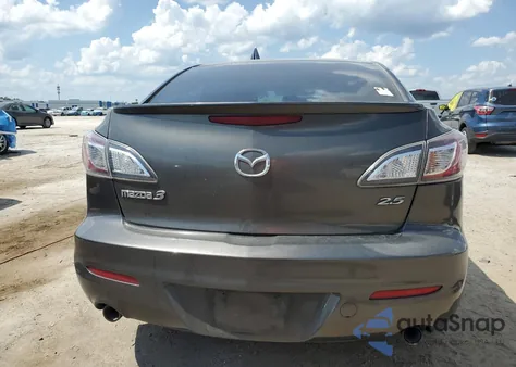 2011 Mazda 3 S z USA, uszkodzony, nr VIN JM1BL1U54B1465079